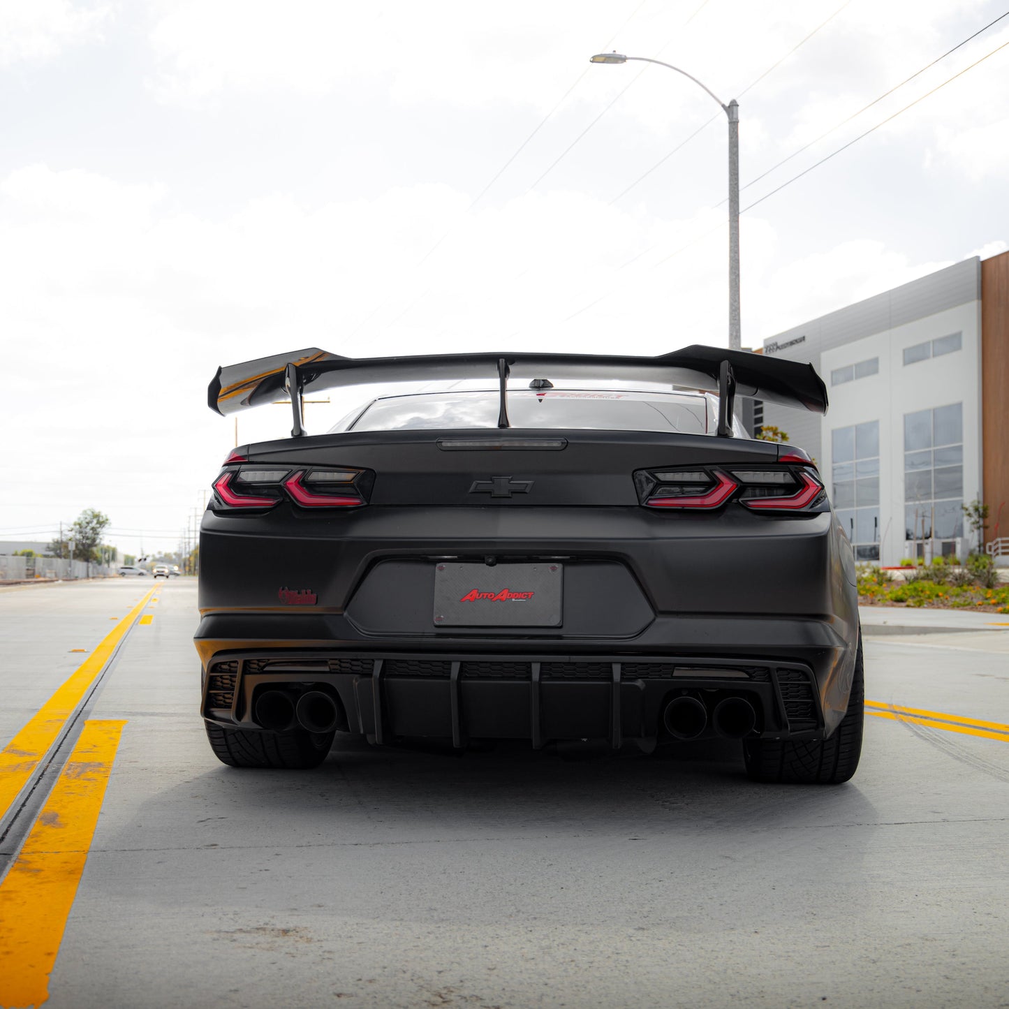 2016-2025 Chevy Camaro Evo Style Shark Fins Rear Diffuser Quad/Single Tips SS/RS/LT & ZL1 w/ Smoke Reflectors