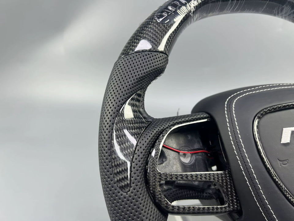 CUSTOM LED CARBON FIBER STEERING WHEEL + CUSTOM AIRBAG