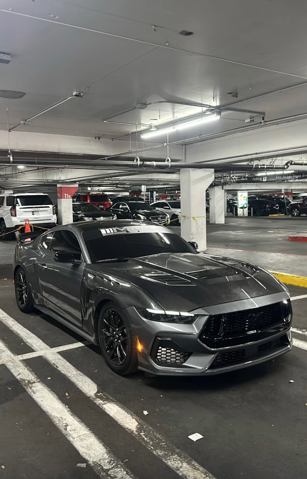 2024 MUSTANG GTD CARBON FIBER FENDERS