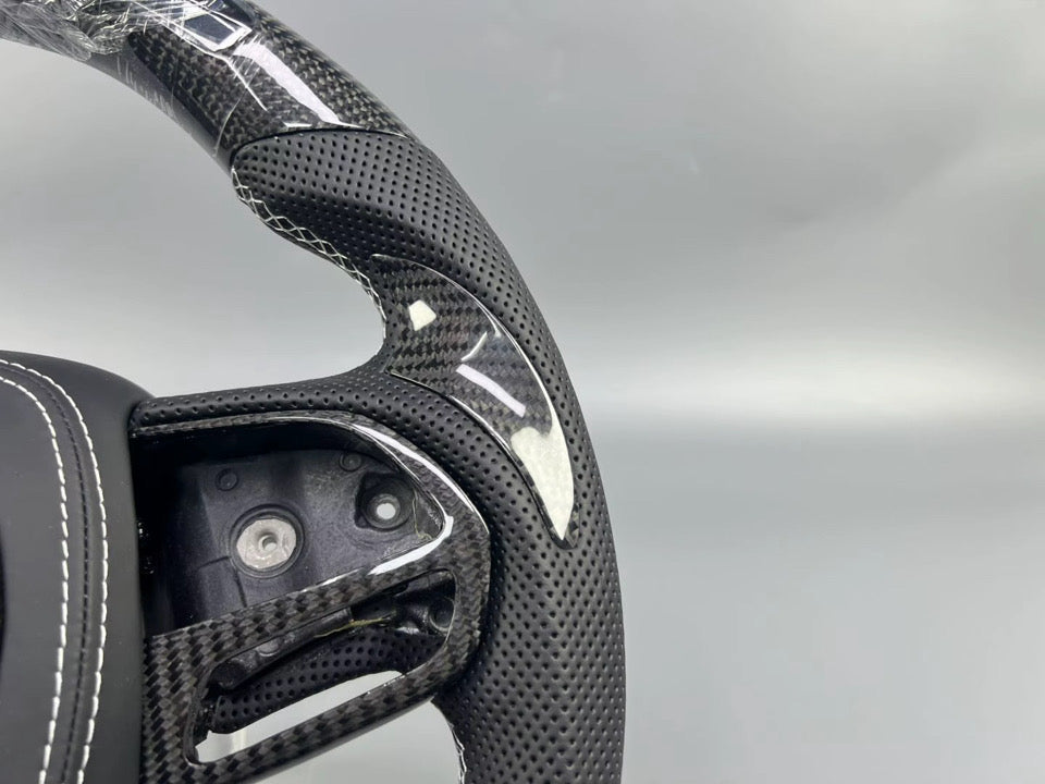 CUSTOM LED CARBON FIBER STEERING WHEEL + CUSTOM AIRBAG