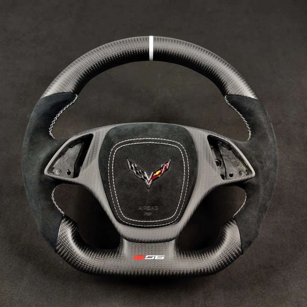 CUSTOM NON LED CARBON FIBER STEERING WHEEL + CUSTOM AIRBAG
