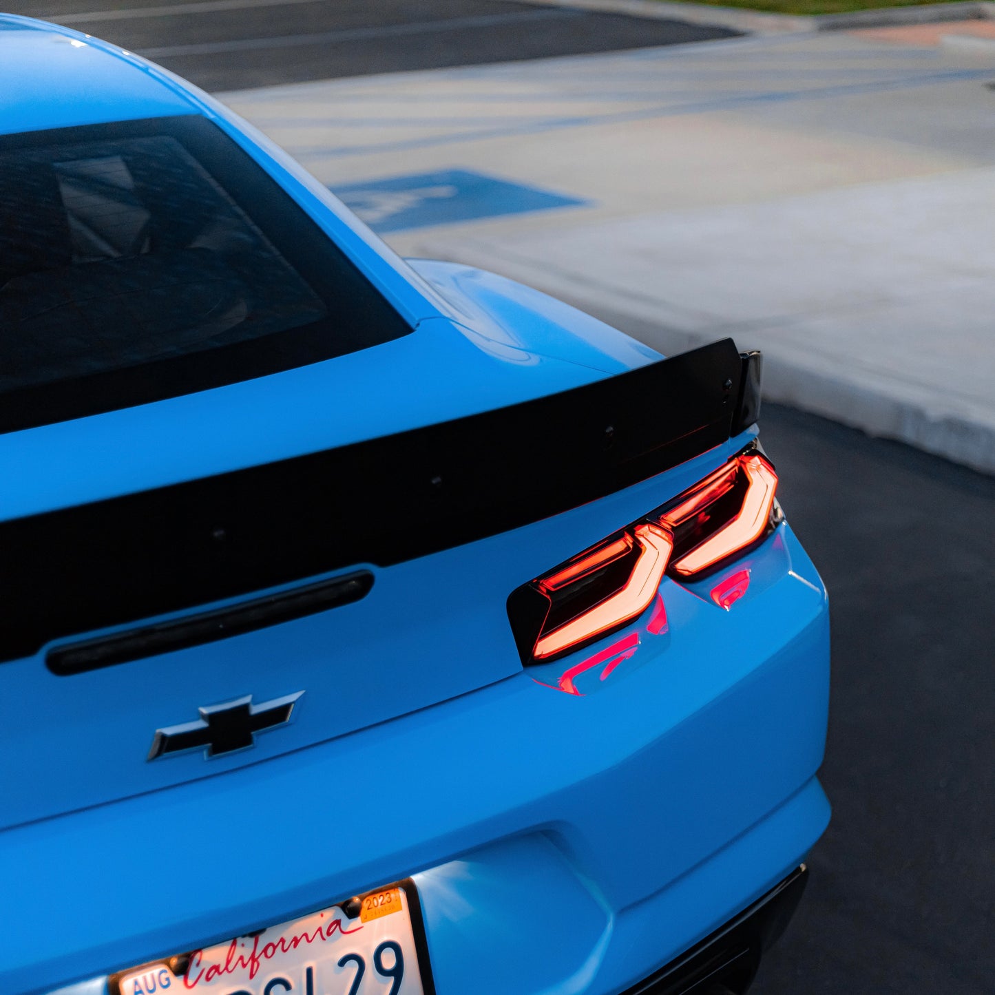 2019-2025 CHEVY CAMARO UMBRA LED TAILLIGHTS GLOSS BLACK/SMOKE LENS