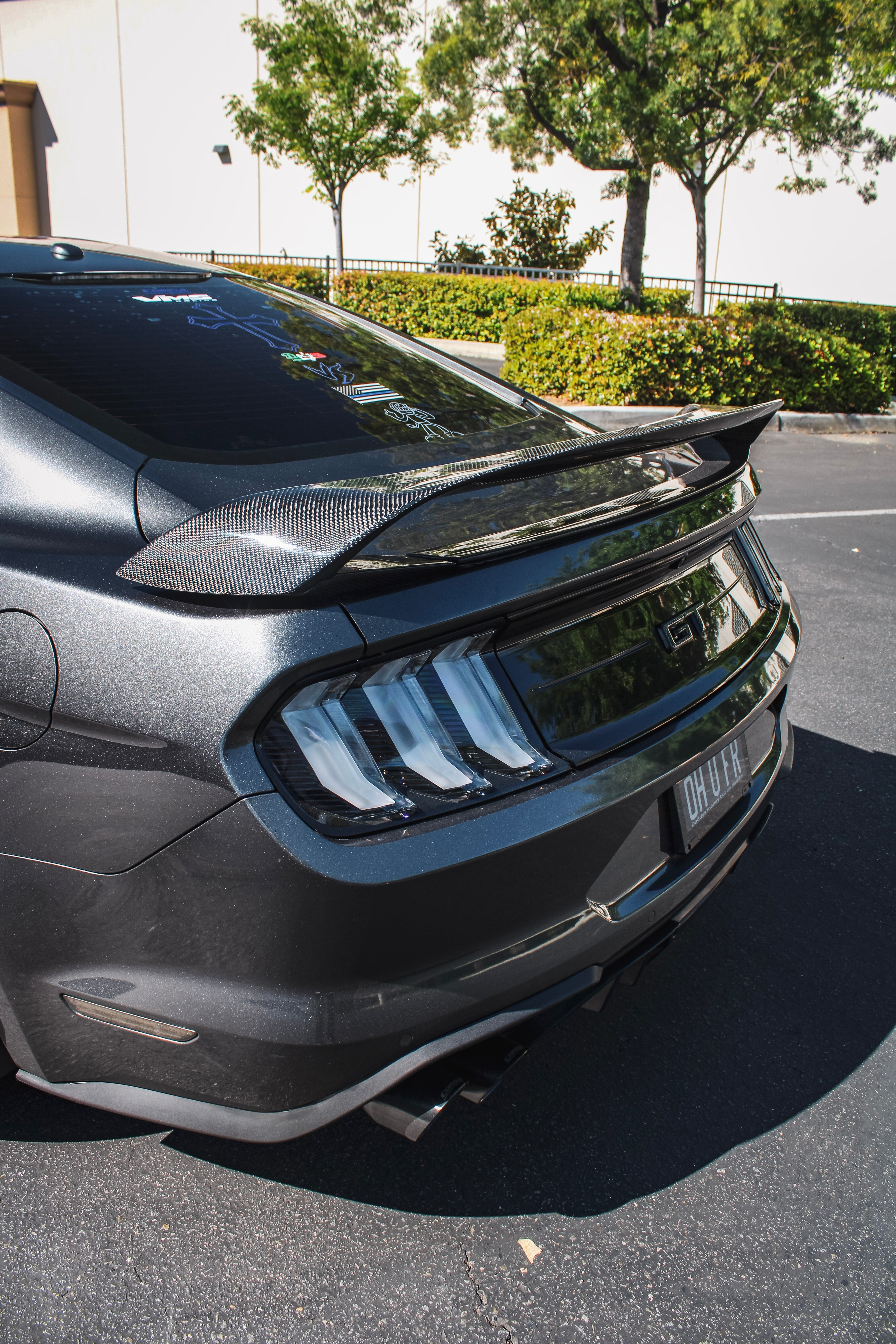 2015-2023 MUSTANG GT350 CARBON FIBER SPOILER
